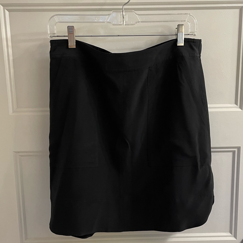 ❗️Moving❗️NWT Madewell Black Distance Skirt Size L - never worn!